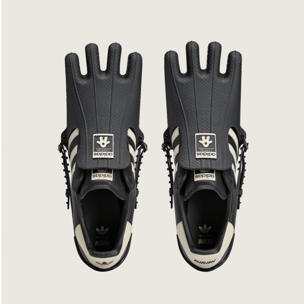 ADIDAS BY AVAVAV SUPERFINGER SUPERSTAR